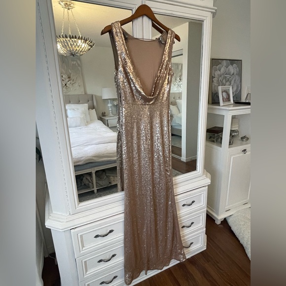 Slink and Wink Matte Rose Gold Sequin Maxi Dress - Lulus Size Small - Picture 8 of 12